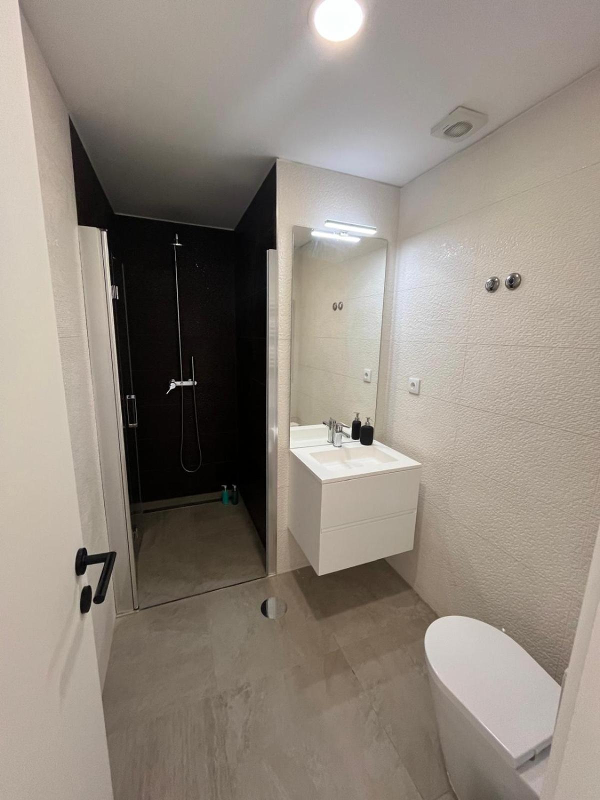 Cozy Retreat - Modern T1 Apartment Порто Екстериор снимка